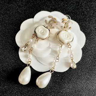 CHANEL Opaline Whisper Drop Earrings