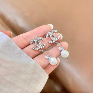 CHANEL Moon Pearl Cascade Earrings