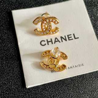 CHANEL Golden Interlock CC Stud Earrings