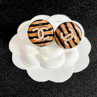 Chanel Artistic Round Stud Earrings