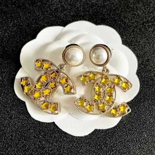 Chanel Elegant Pearl Signature Statement Earrings