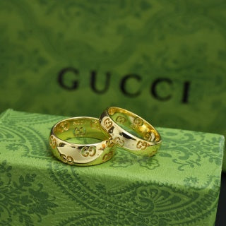Gucci GG Pattern Engraved Wide Band Ring