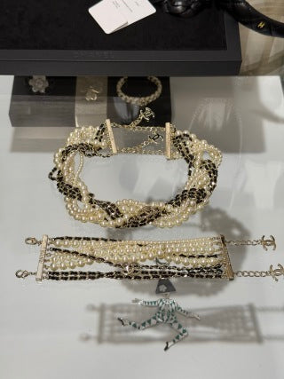 Chanel Black Lambskin and Pearl Choker