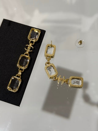 CHANEL Golden Prism Link Drop Earrings