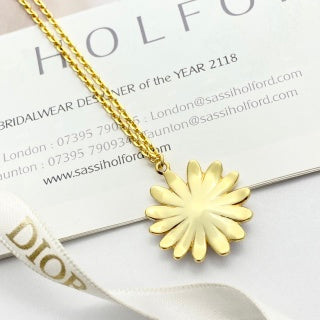 Dior Jardin Daisy Pendant Necklace