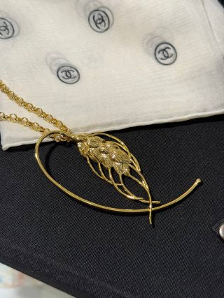 CHANEL Golden Wheat Tassel Pendant Necklace