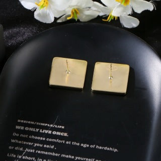 CHANEL Lavelle Violet Enamel Square Stud Earrings