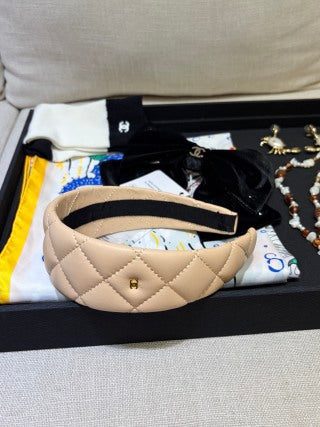 Chanel Beige Quilted Ballet Flats – Elegant Luxury Fashion Shoes