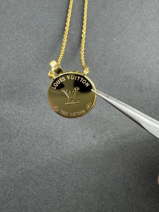 Louis Vuitton Pearl Blossom Medallion Pendant Necklace