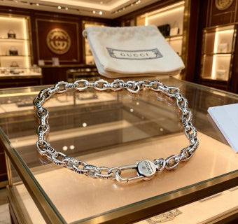 Gucci Interlocking Link Toggle Chain Bracelet