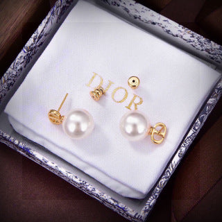 Dior Pearl Bloom Gold Stud Earrings