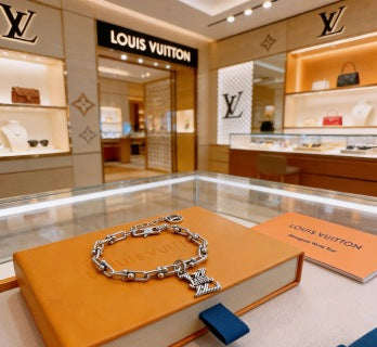 Louis Vuitton Heritage Link Charm Bracelet