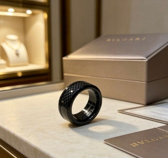Bvlgari B.zero1 Black Ceramic Spiral Ring – Elegant Luxury Jewelry