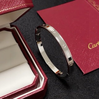 CARTIER Alveris Essential Slim Bangle