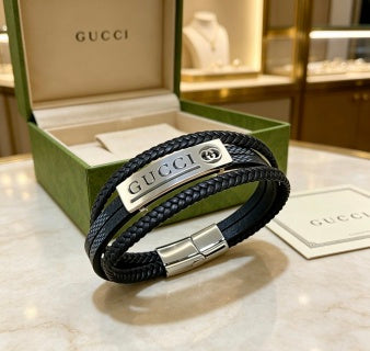 Gucci Interlocking G Leather Wrap Bracelet