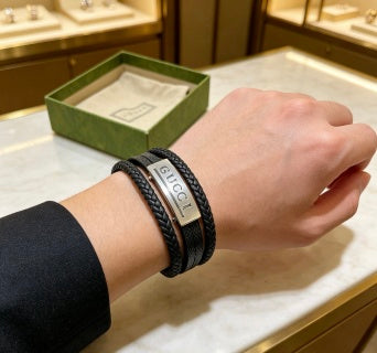 Gucci Interlocking G Leather Wrap Bracelet