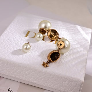 Dior Celestial Pearl Star Earrings