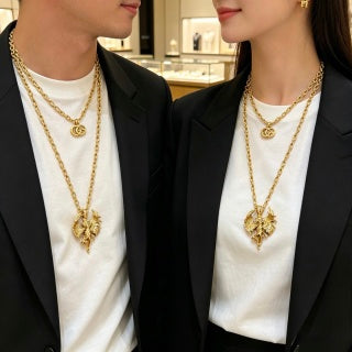 Gucci Lion Head Medallion Gold Pendant Necklace