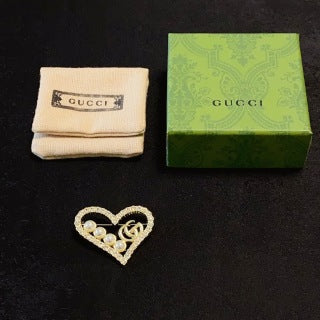 Gucci GG Heart Pearl Crystal Brooch