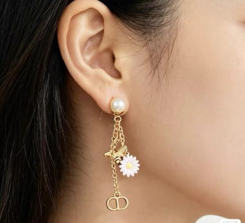 Dior Jardin Bee Pearl Drop Earrings