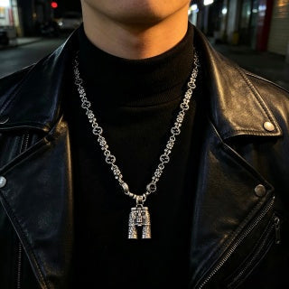 Gucci GG Twin Barrel Charm Silver Chain Necklace