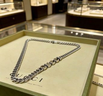 Gucci GG Logo Drop Curb Chain Necklace